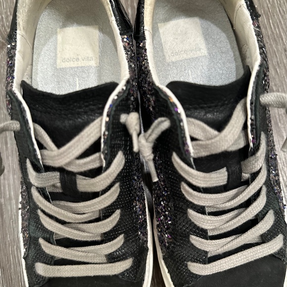 Dolce Vita Black Sneakers - Picture 6 of 7